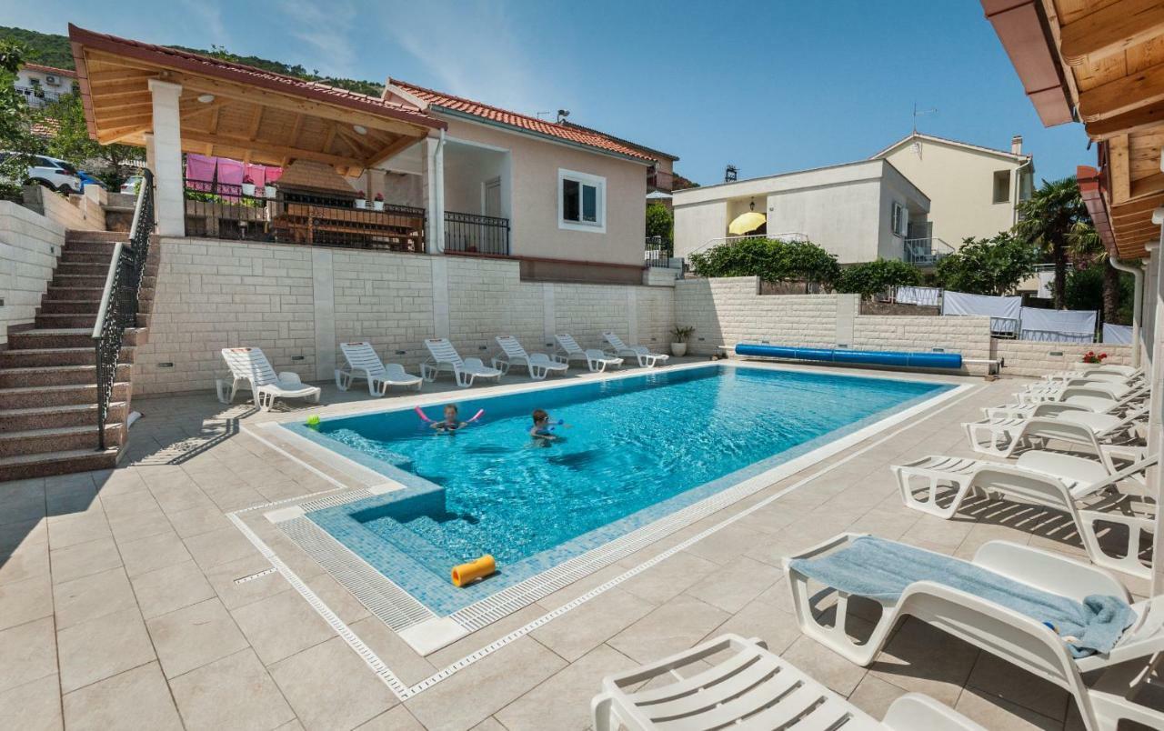 Apartments Villa Ante Grebastica Bagian luar foto